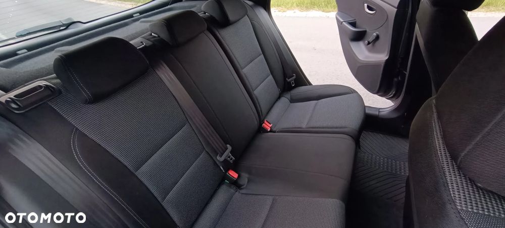 Hyundai i30 1.4 Fifa World Cup Edition - 13
