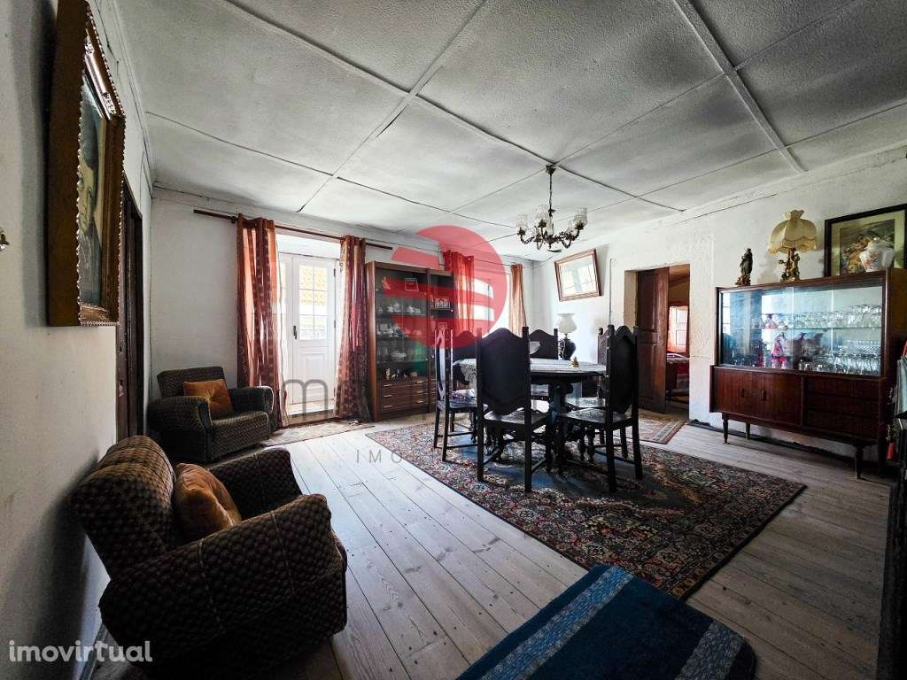 MORADIA T8 C/ LOGRADOURO, COMÉRCIO E TERENO - Grande imagem: 5/22