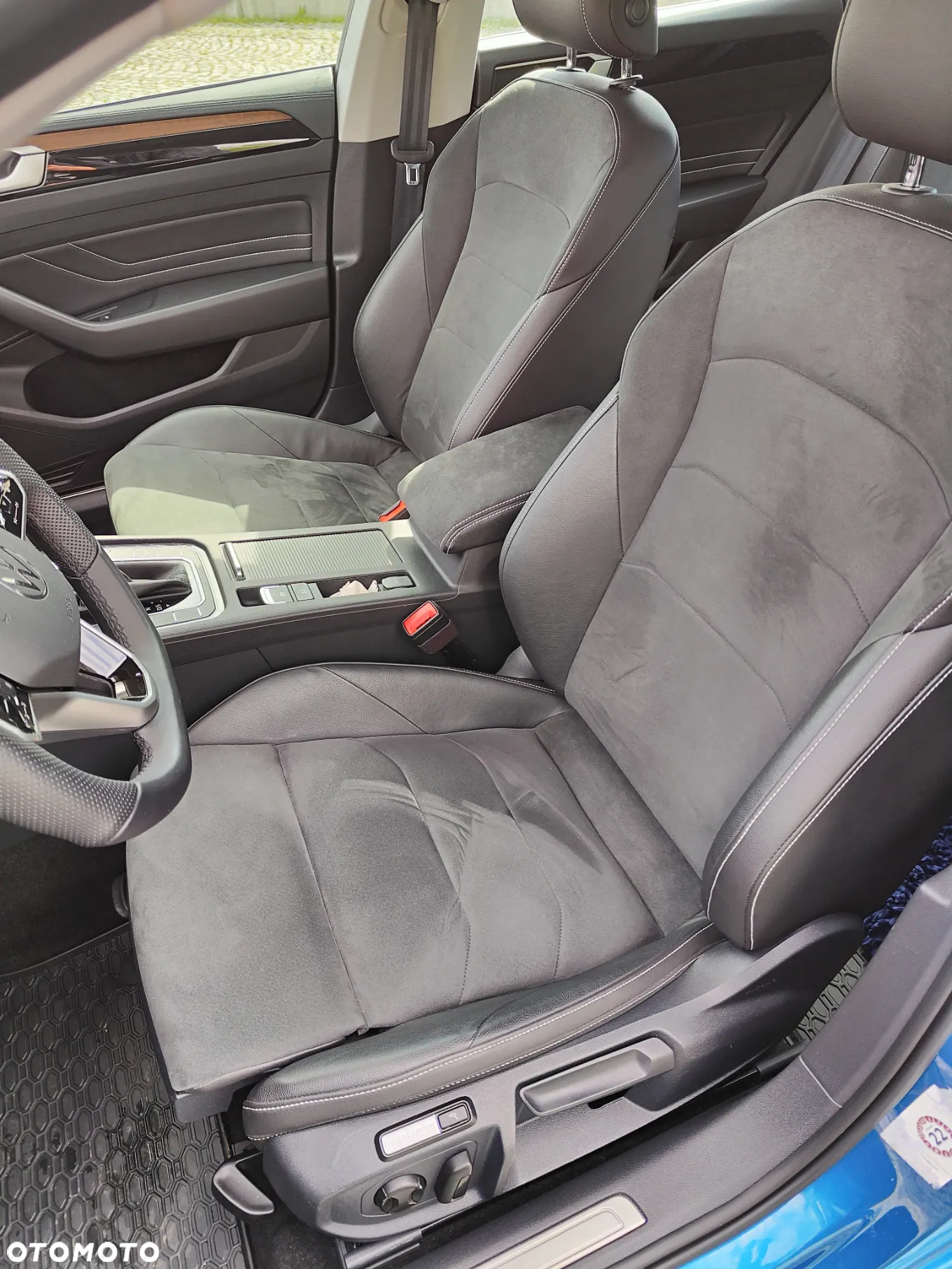 Volkswagen Arteon 2.0 TDI SCR DSG Elegance - 6