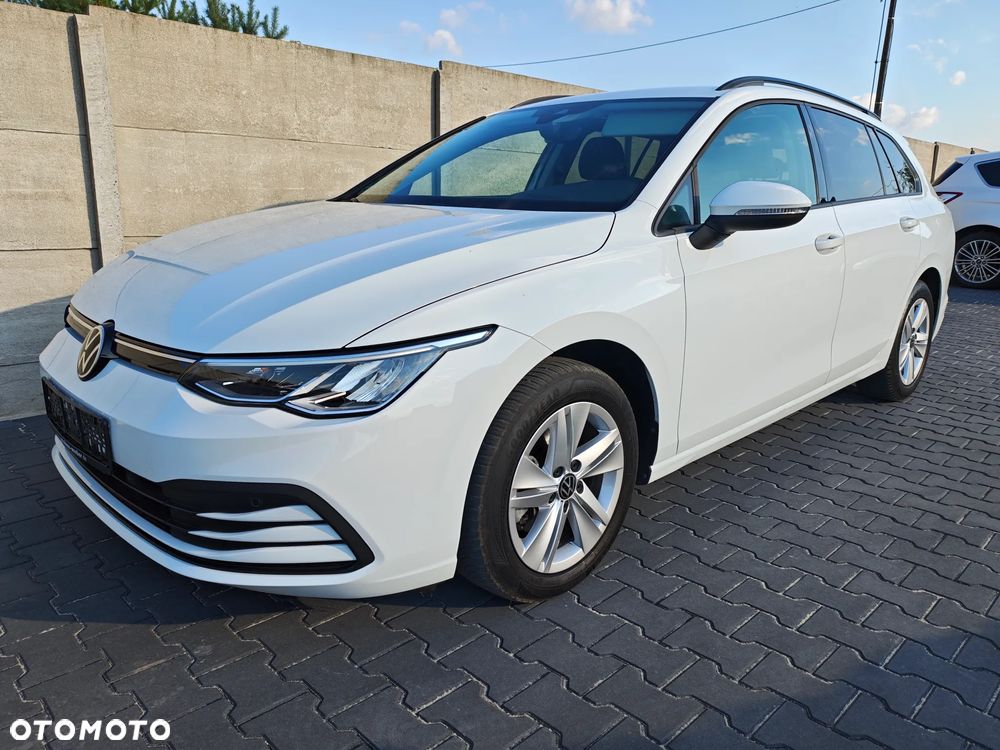 Volkswagen Golf 1.5 eTSI OPF DSG Active - 1