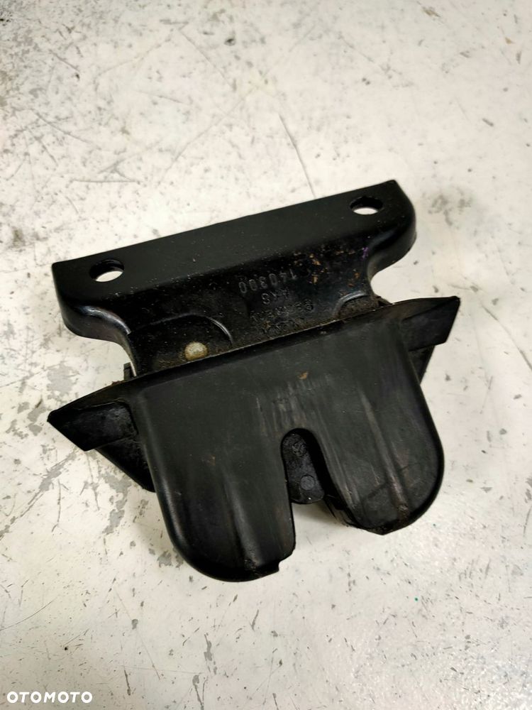 zamek klapy tył audi a4 b5 lift kombi 8d9827505e - 2