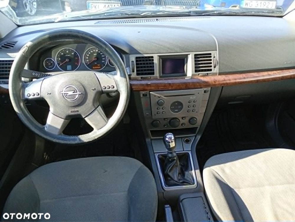 Opel Vectra - 8
