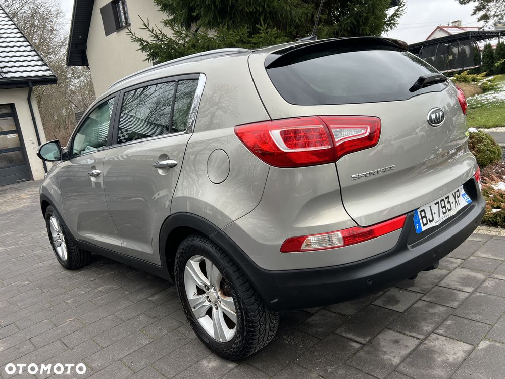 Kia Sportage - 16