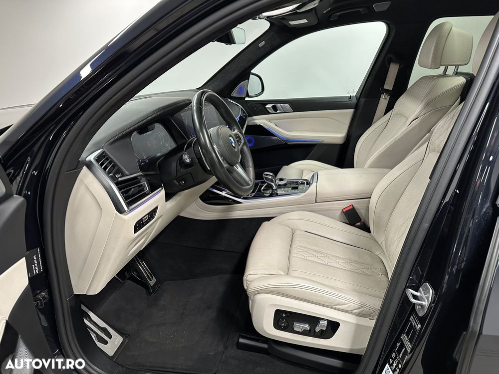 BMW X7 - 12