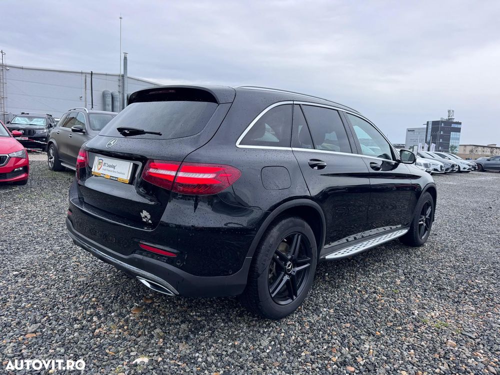 Mercedes-Benz GLC 250 d 4MATIC 9G-TRONIC AMG Line - 2