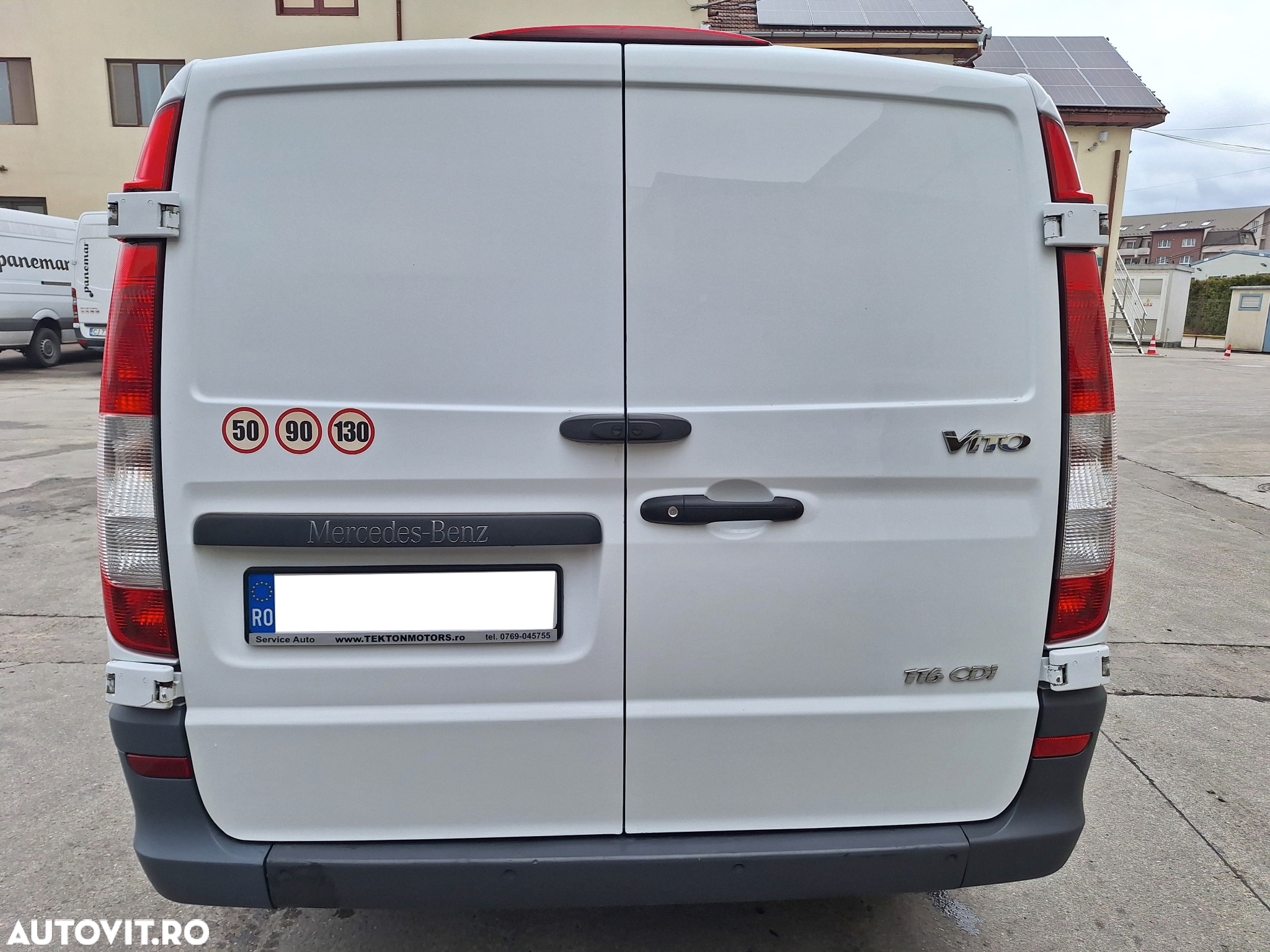 Mercedes-Benz VITO - 8