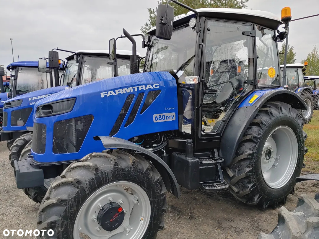Farmtrac 680 DTŋ V  76 KM - 12