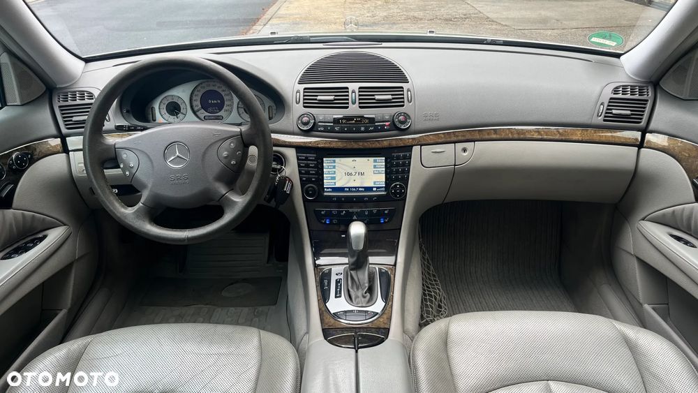Mercedes-Benz Klasa E 320 CDI Avantgarde - 19