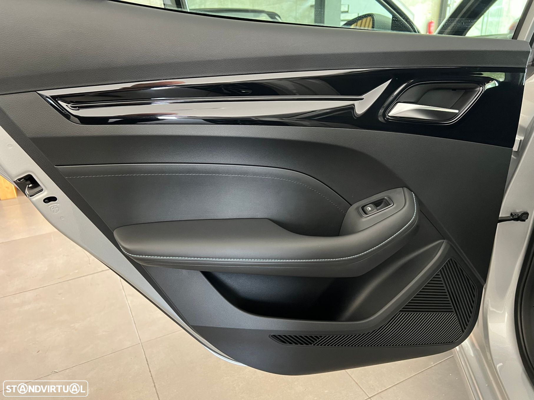 MG MG5 61 kWh Comfort - 11