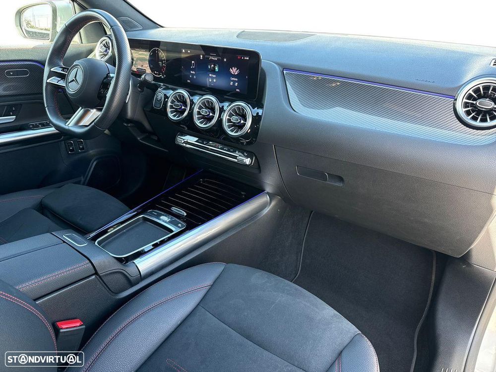 Mercedes-Benz GLA 250 e AMG Line - 15