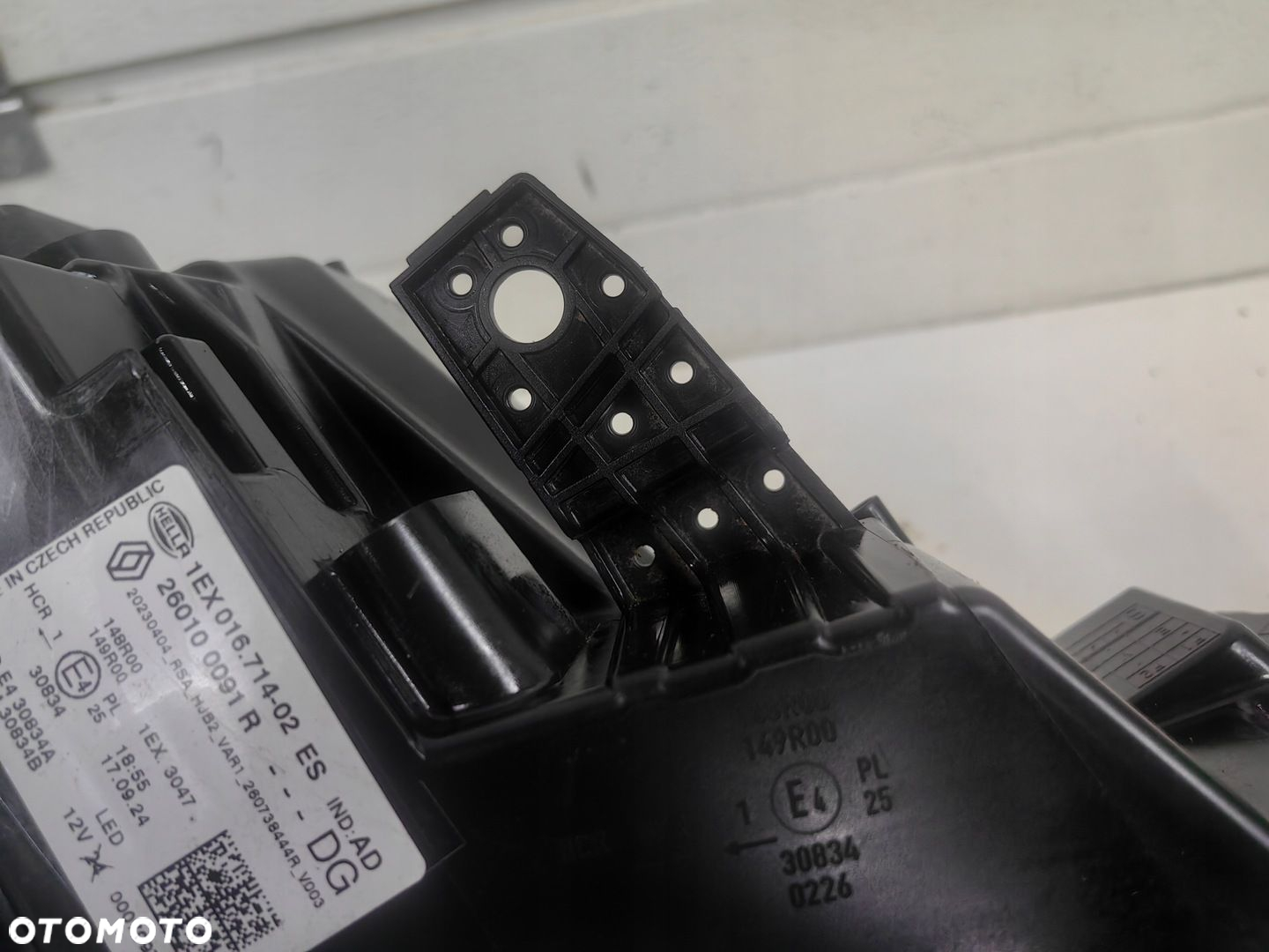 Reflektor Lampa Przód Prawy Renault Captur II Symbioz 260100091R - 4