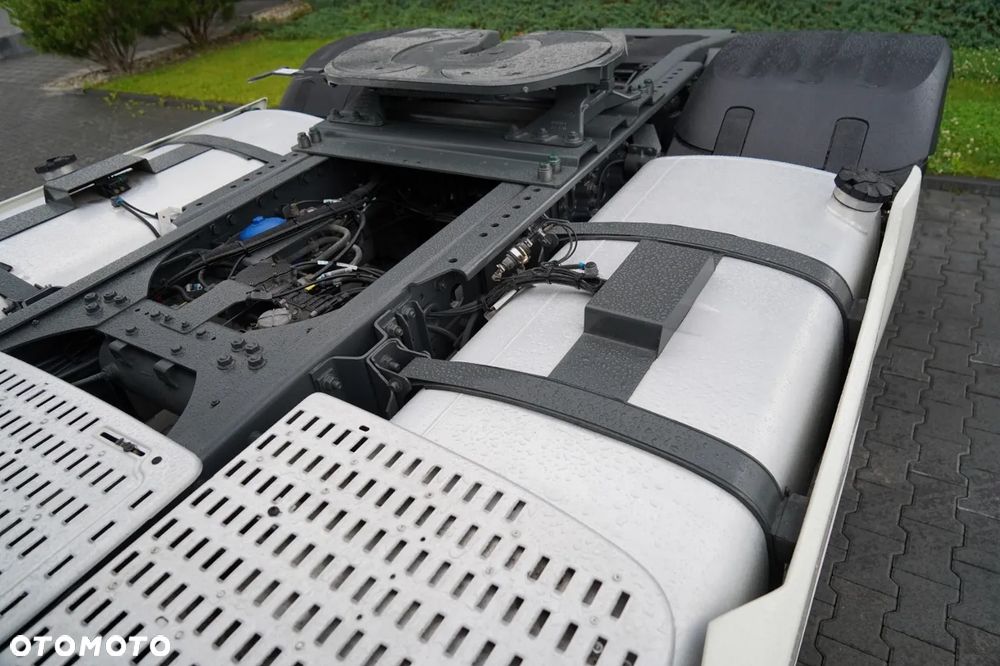 DAF XF 480 / SUPER SPACE CAB /  RETARDER / ZBIORNIKI 1 435 L /  2021 ROK - 13