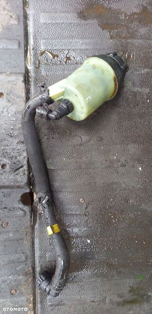 zbiorniczek płynu do wspomagania ford mondeo mk4 2.0tdci - 2