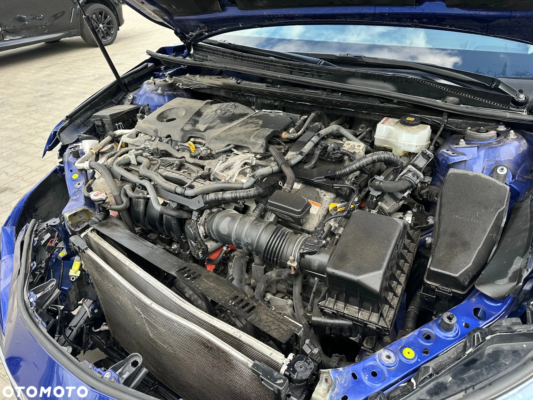 Toyota Camry - 19