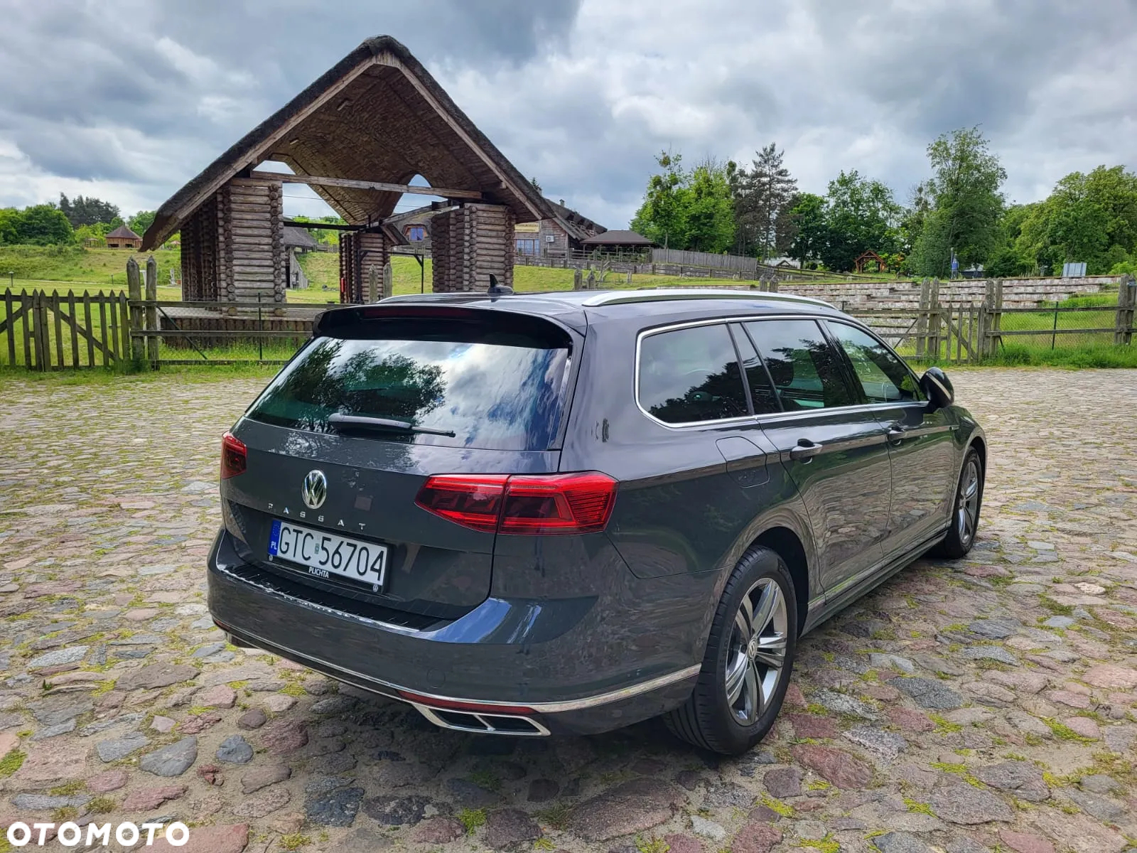 Volkswagen Passat 2.0 TSI Business DSG - 9