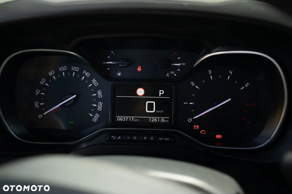 Citroën Berlingo XL 1.5 BlueHDI Shine S&S (7-os.) - 17