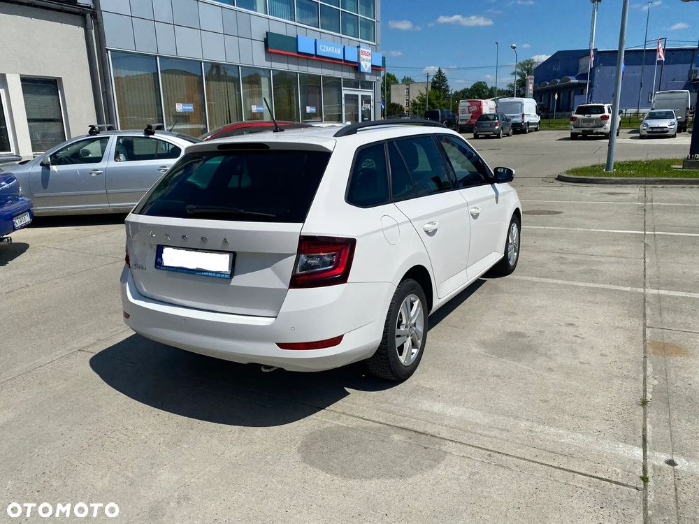 Skoda Fabia 1.0 TSI Ambition Plus - 5