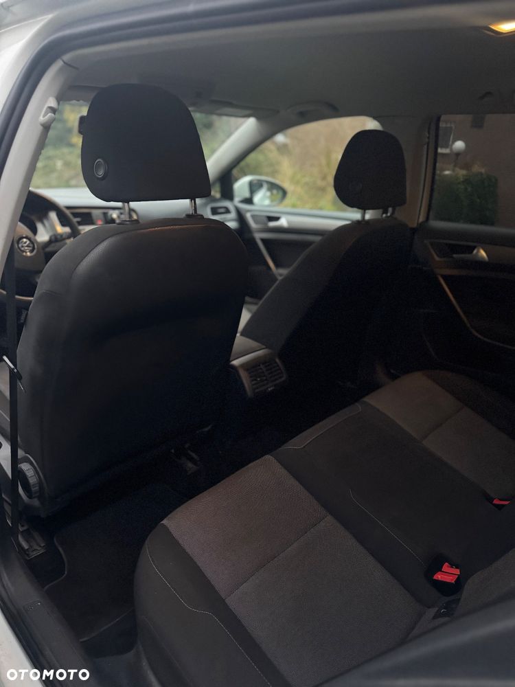 Volkswagen Golf 1.6 TDI BlueMotion Technology Trendline - 13