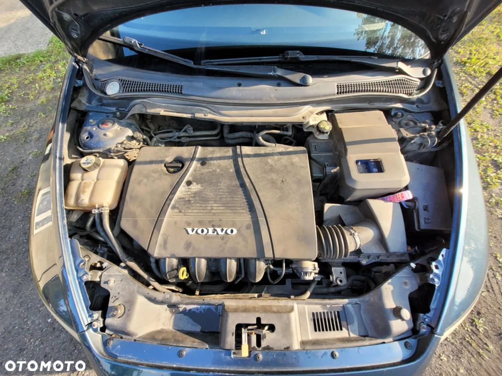 Volvo S40 1.8 Momentum - 17
