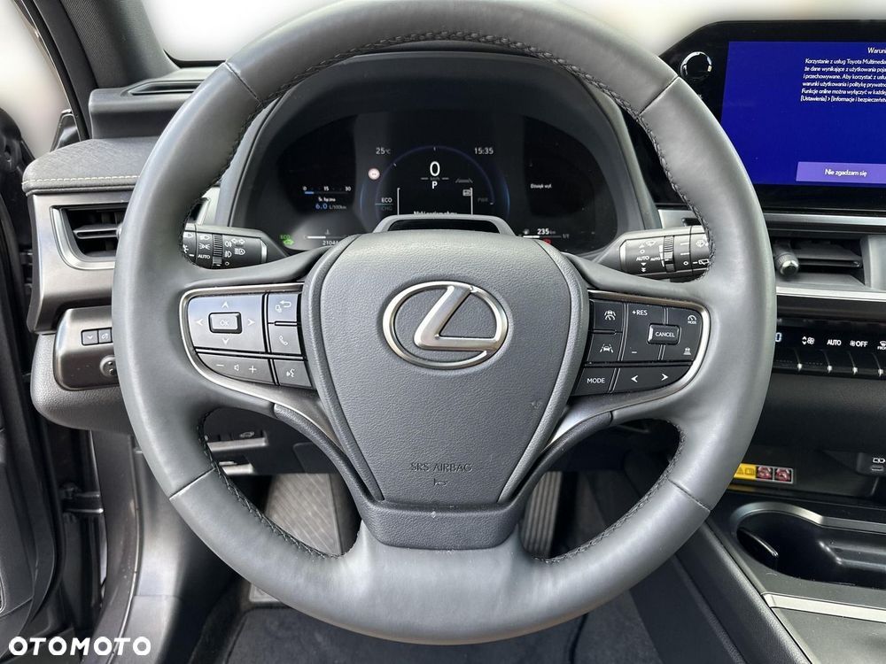 Lexus UX 300h F Sport Design - 15