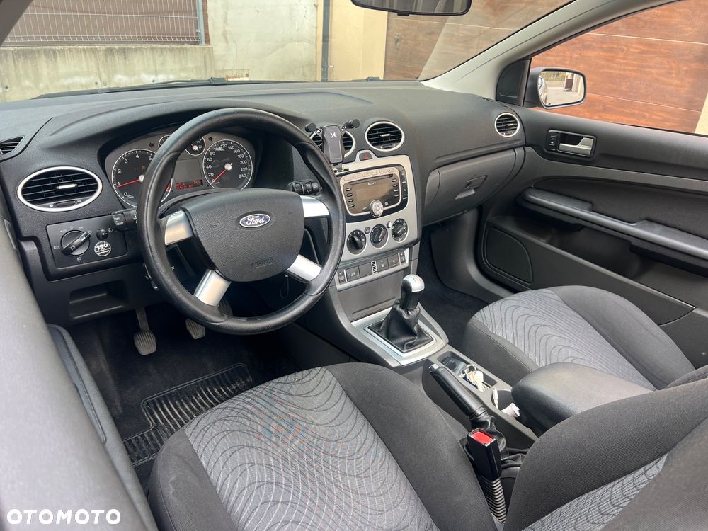 Ford Focus CC 1.6 16V Trend - 9