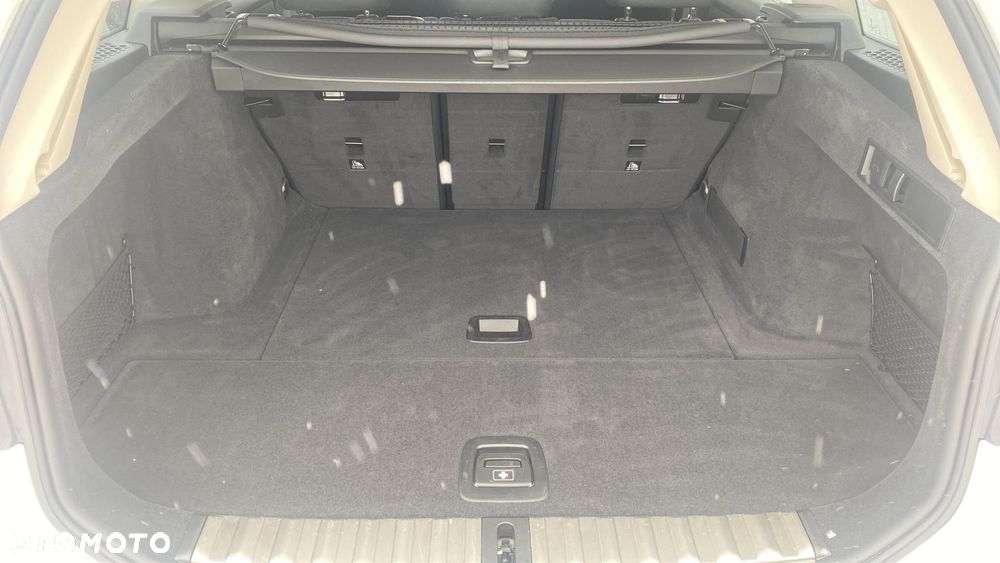 BMW Seria 3 318i Advantage - 12