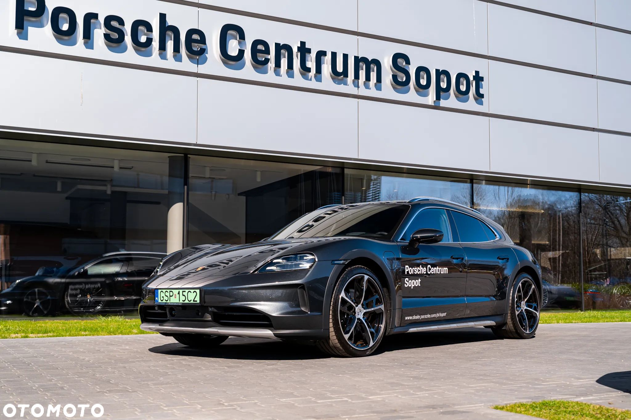 Porsche Taycan - 1