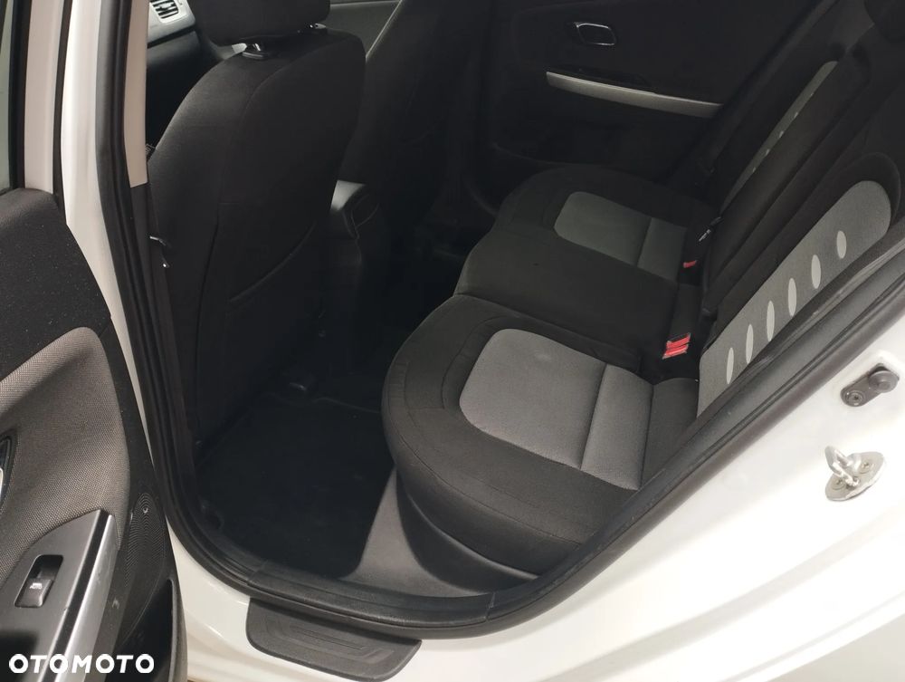 Kia Ceed Cee'd 1.6 CRDi XL - 14