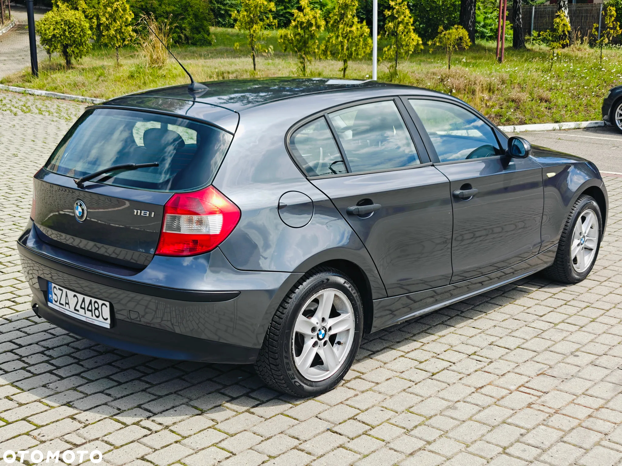 BMW Seria 1 118i - 28