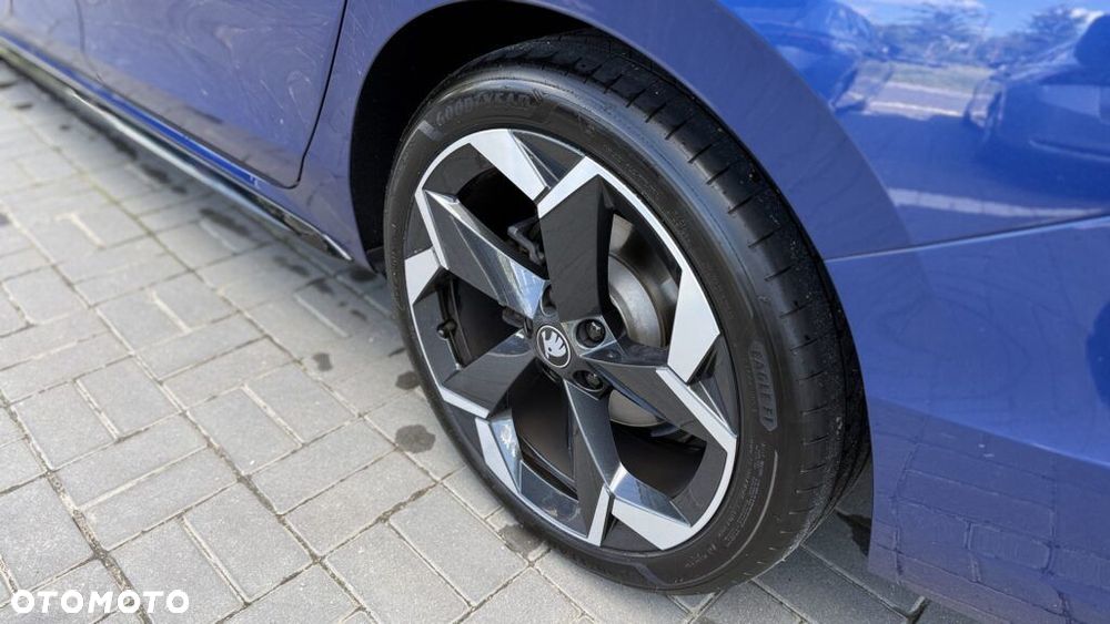 Skoda Superb 2.0 TSI Sportline DSG - 12