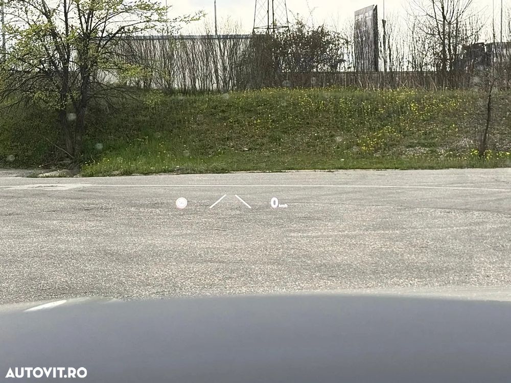 Volkswagen Touareg - 17