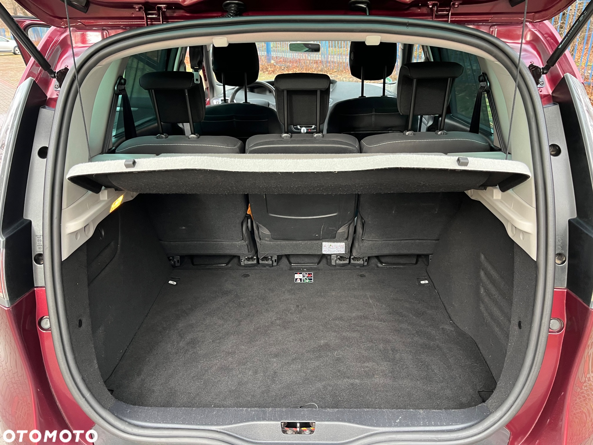 Renault Scenic ENERGY TCe 130 BOSE EDITION - 15