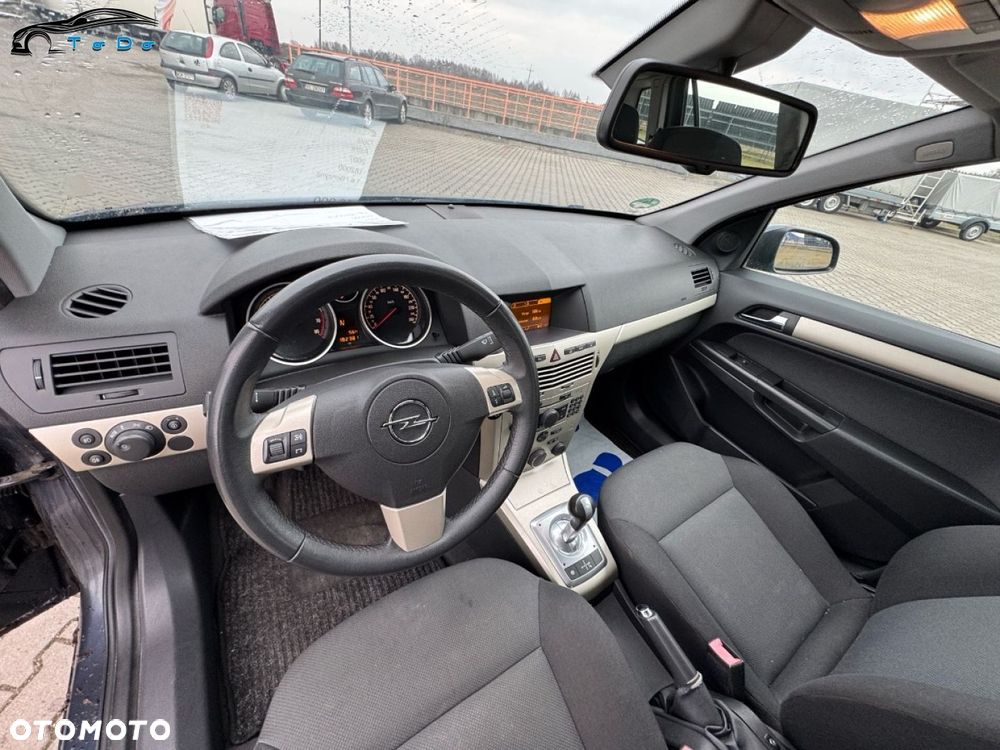 Opel Astra 1.6 Cosmo EasyTronic - 17