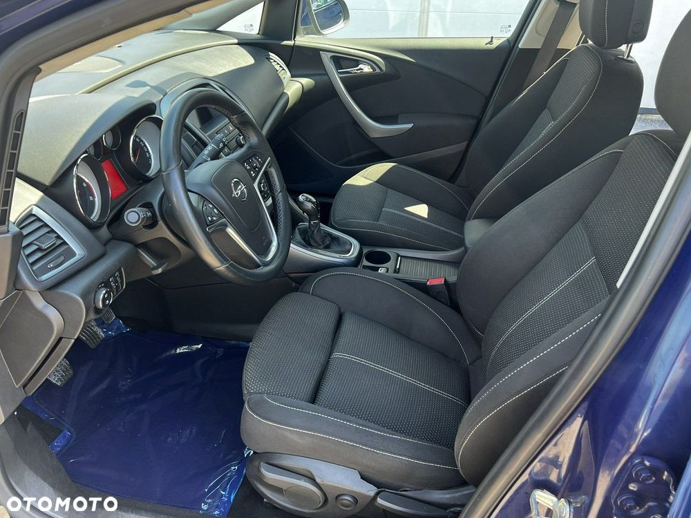Opel Astra 1.7 CDTI DPF Active - 11