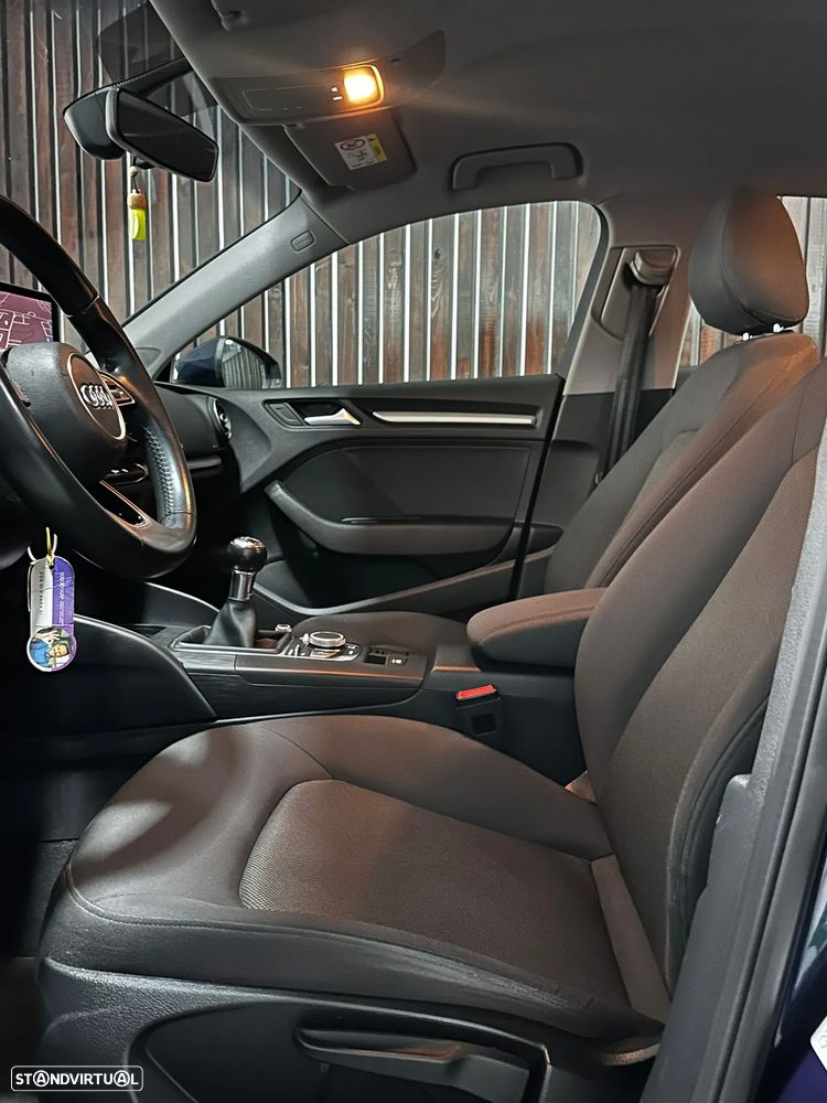 Audi A3 Limousine 1.6 TDI Design - 10