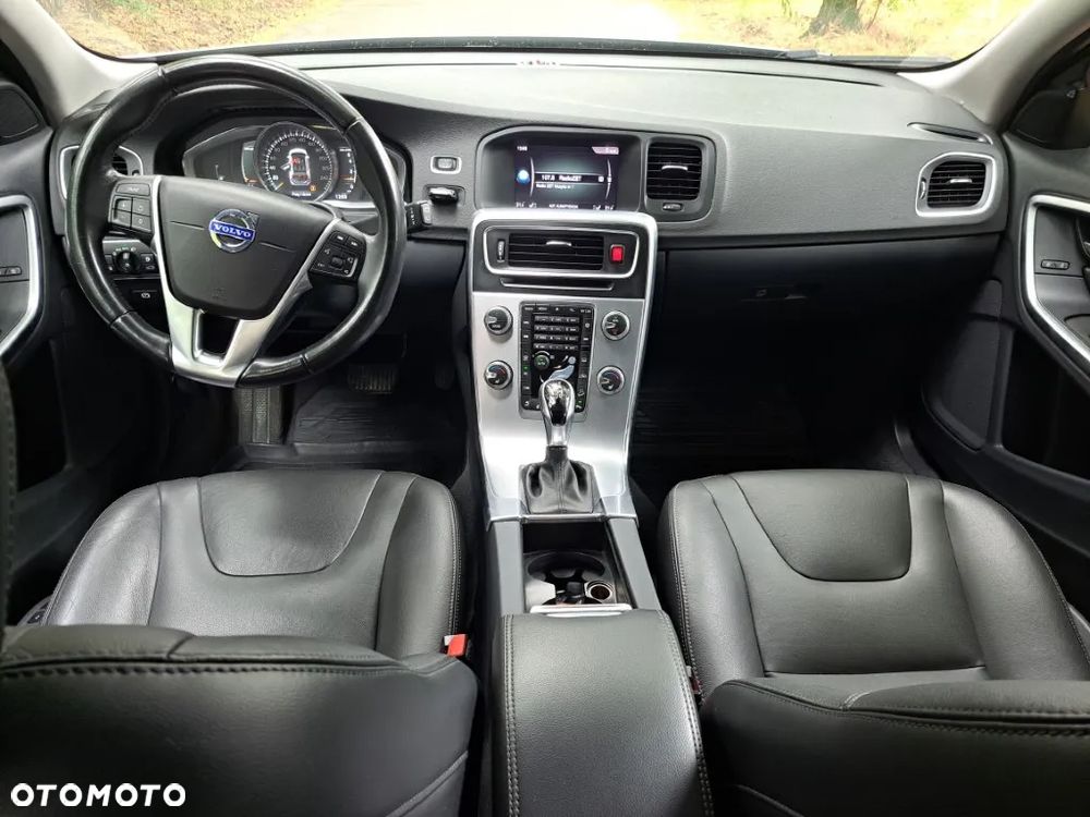 Volvo V60 T5 Drive-E Summum - 12