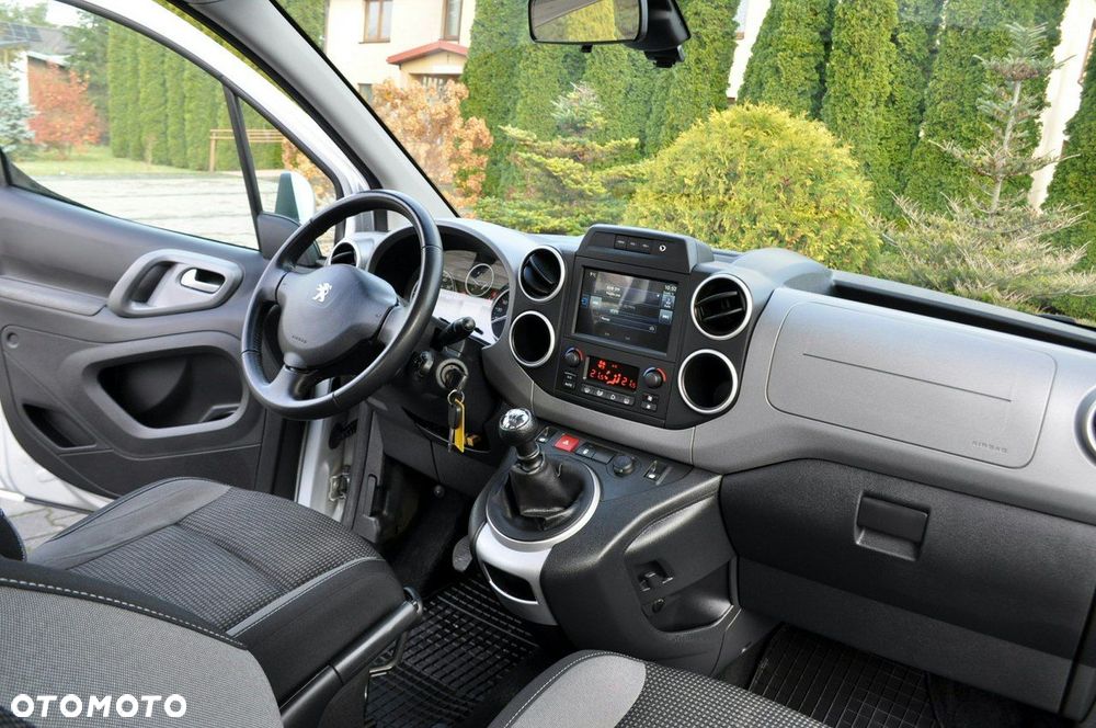 Peugeot Partner - 25