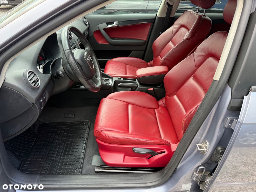 Audi A3 Sportback 1.6 S line Sportpaket plus - 24