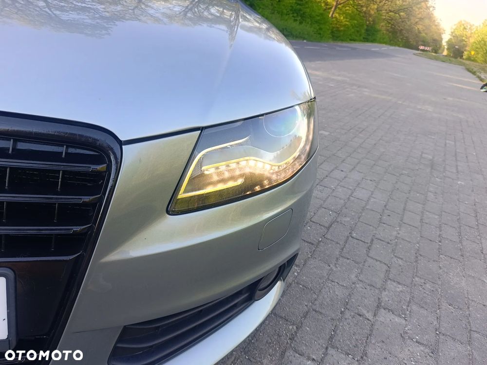 Audi A4 Avant 2.0 TDI DPF multitronic Ambiente - 4