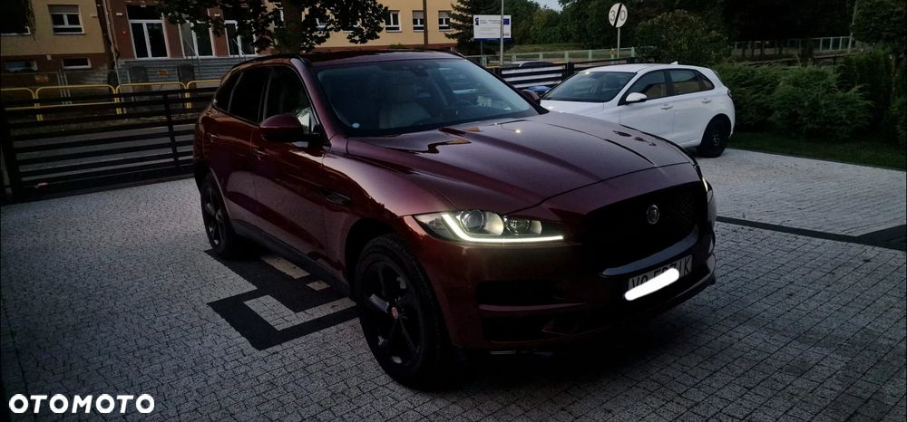 Jaguar F-Pace 2.0 i4D AWD Prestige - 18