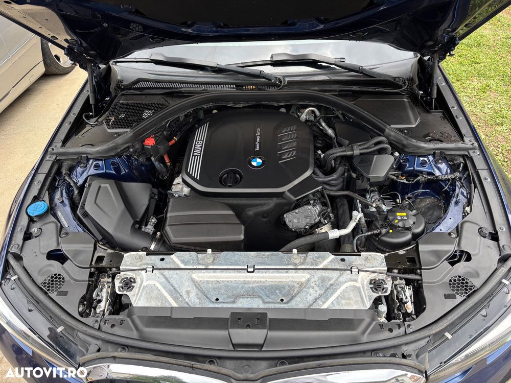 BMW Seria 3 318d MHEV - 19