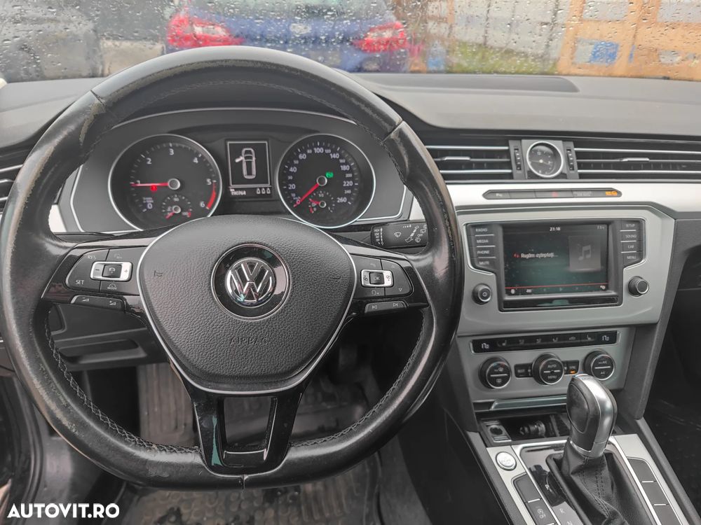 Volkswagen Passat 2.0 TDI DSG Highline - 7