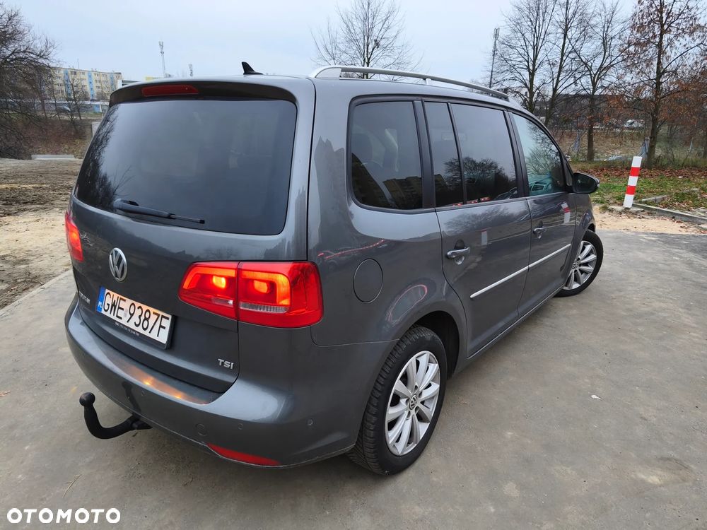Volkswagen Touran - 3