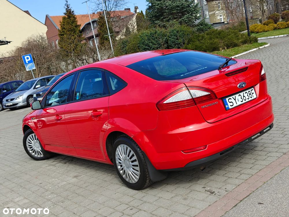 Ford Mondeo 2.0 Ghia X - 6