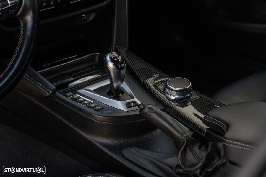 BMW M4 Coupe DKG Competition - 39