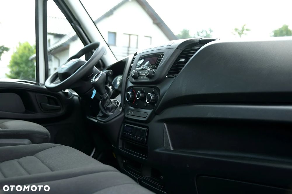 Iveco DAILY=72-180=SKRZYNIA=6.00M x 2.25M - 19