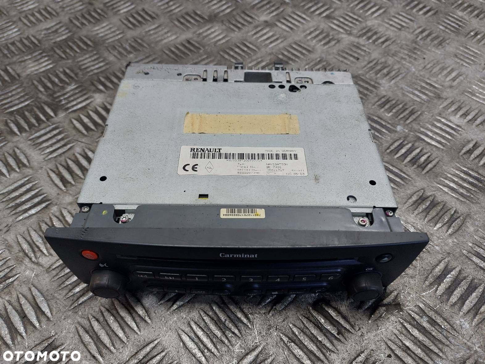 RADIO ODTWARZACZ  RENAULT MEGANE II 8200097398 - 2
