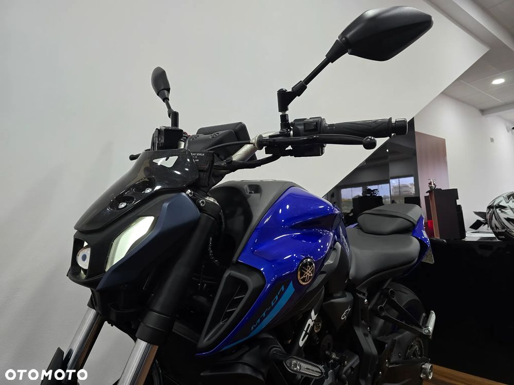 Yamaha MT - 16