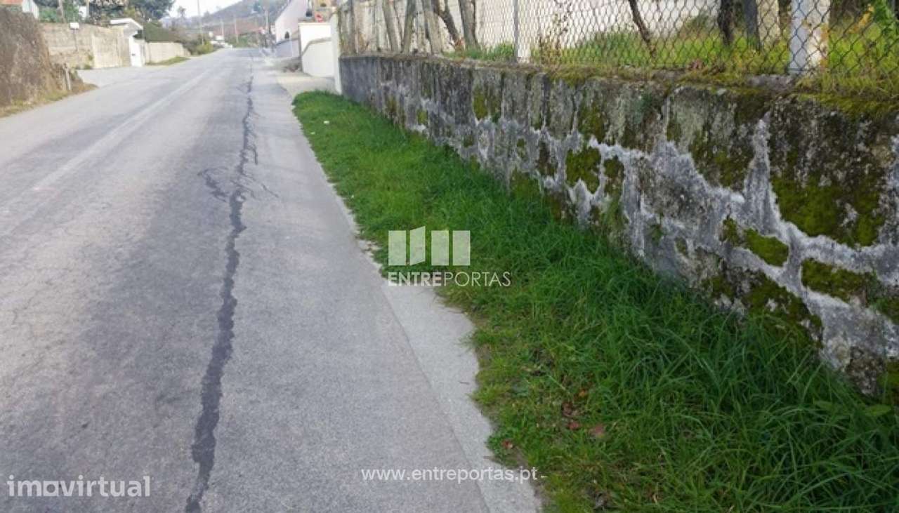Venda Lote de Terreno, junto à estrada, Soalhães, Marco de Canaveses - Grande imagem: 2/6