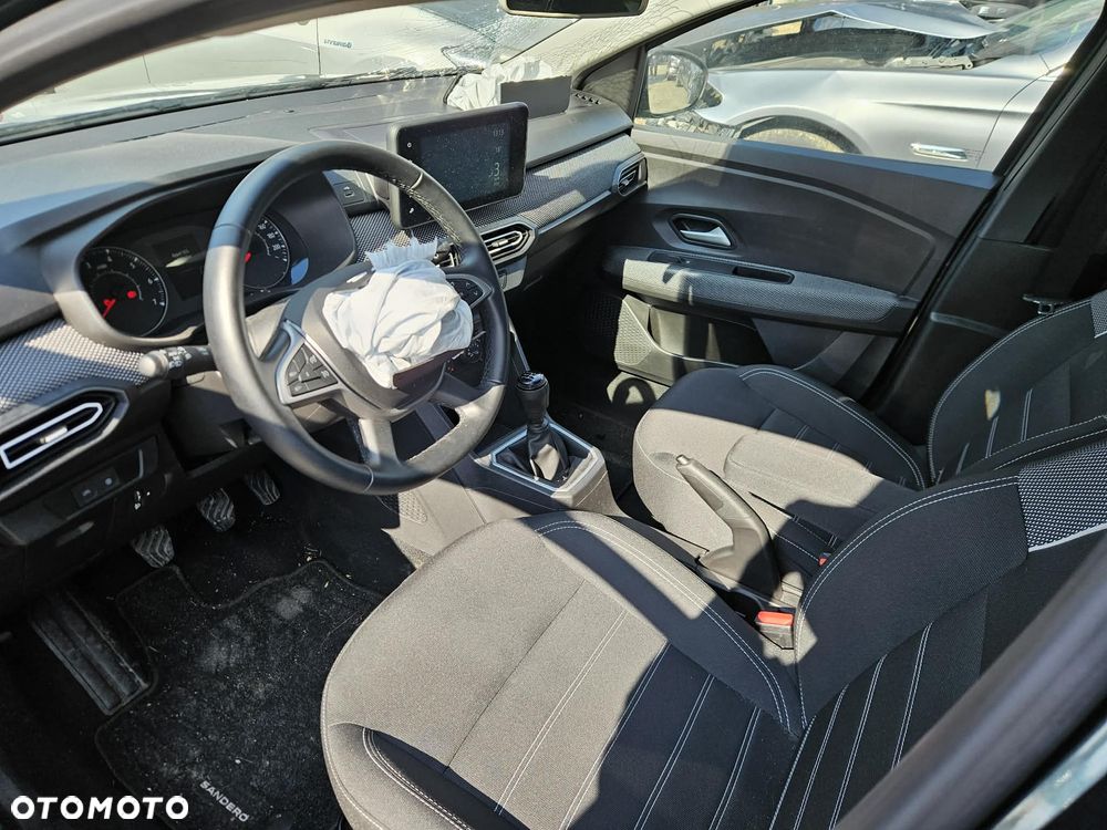 Dacia Sandero TCe 100 Expression - 8